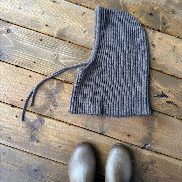 Wool Balaclava - Picture 2 of 5